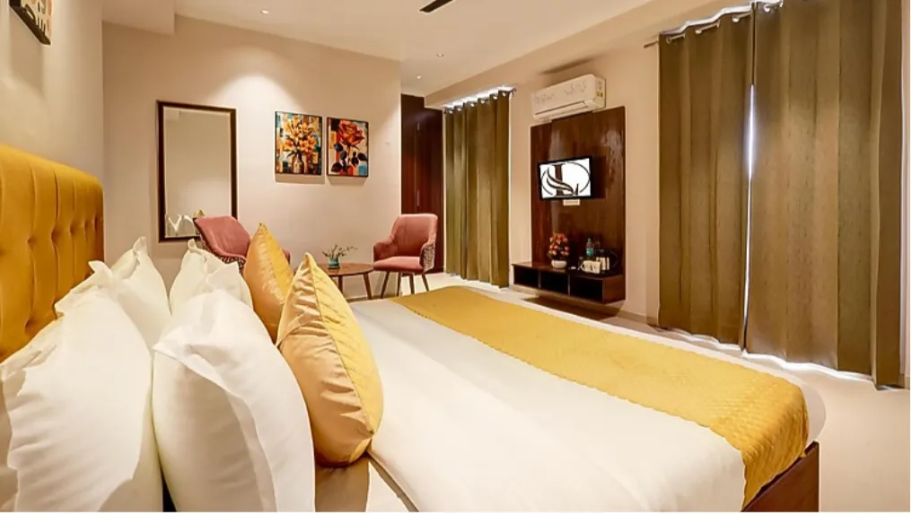 Suite Room - 1BHK